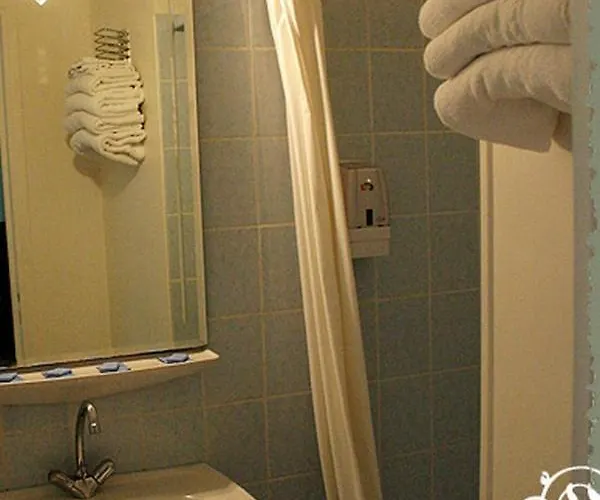 Du Relais D'auniac Hotel